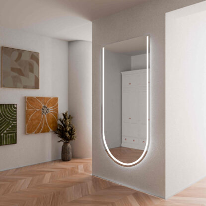 Halvoval spegel med LED-belysning - Rimini