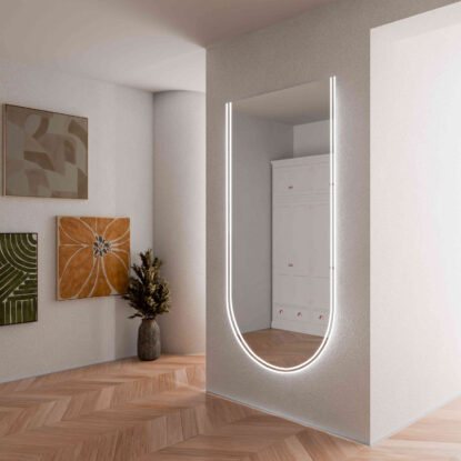 Halvoval spegel med LED-belysning - Verona